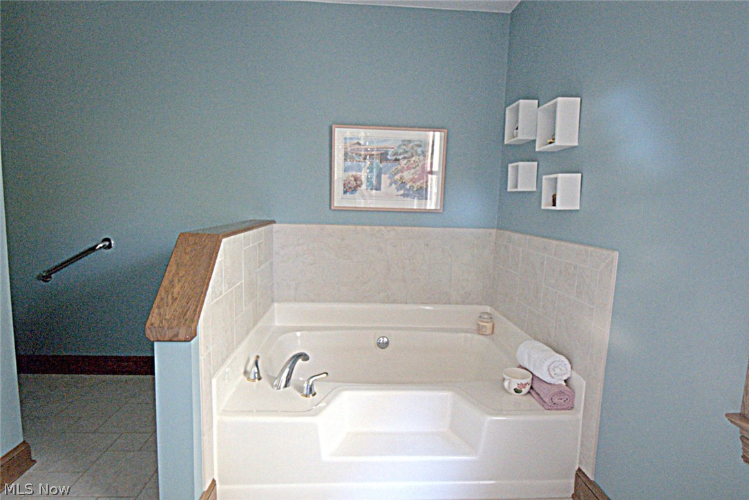 Fox Run Estates - Residential