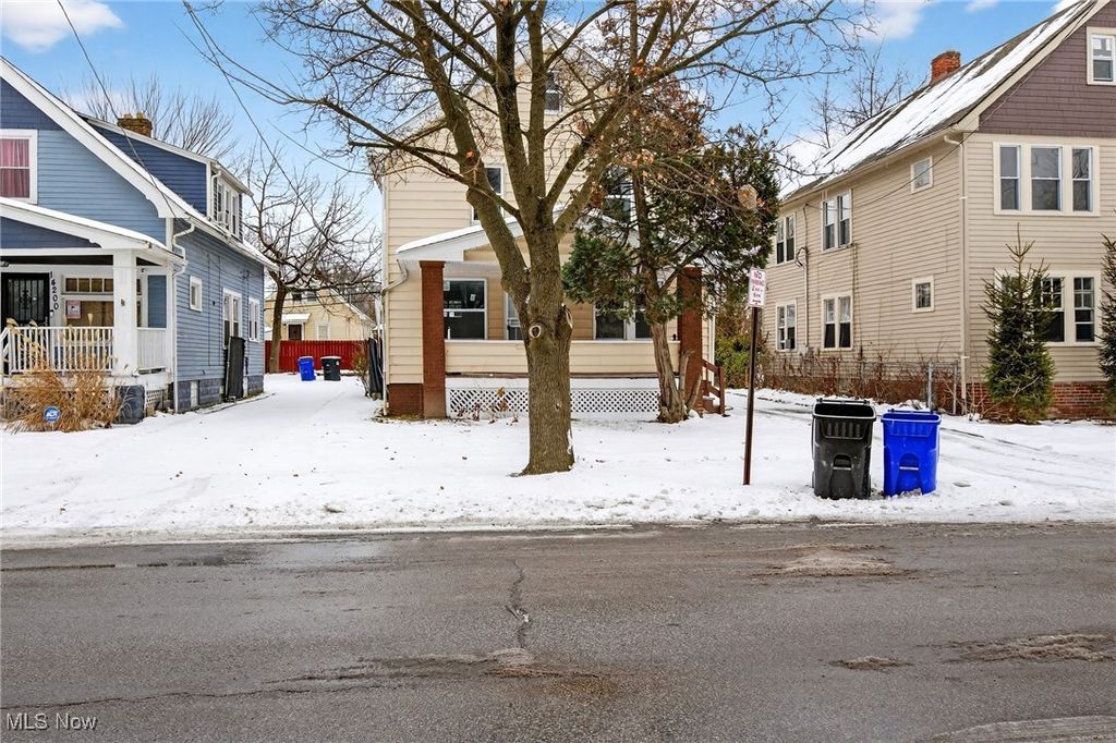 Photo of 14116 Edgewood Avenue, Cleveland, OH 44128 (MLS # 5177350)