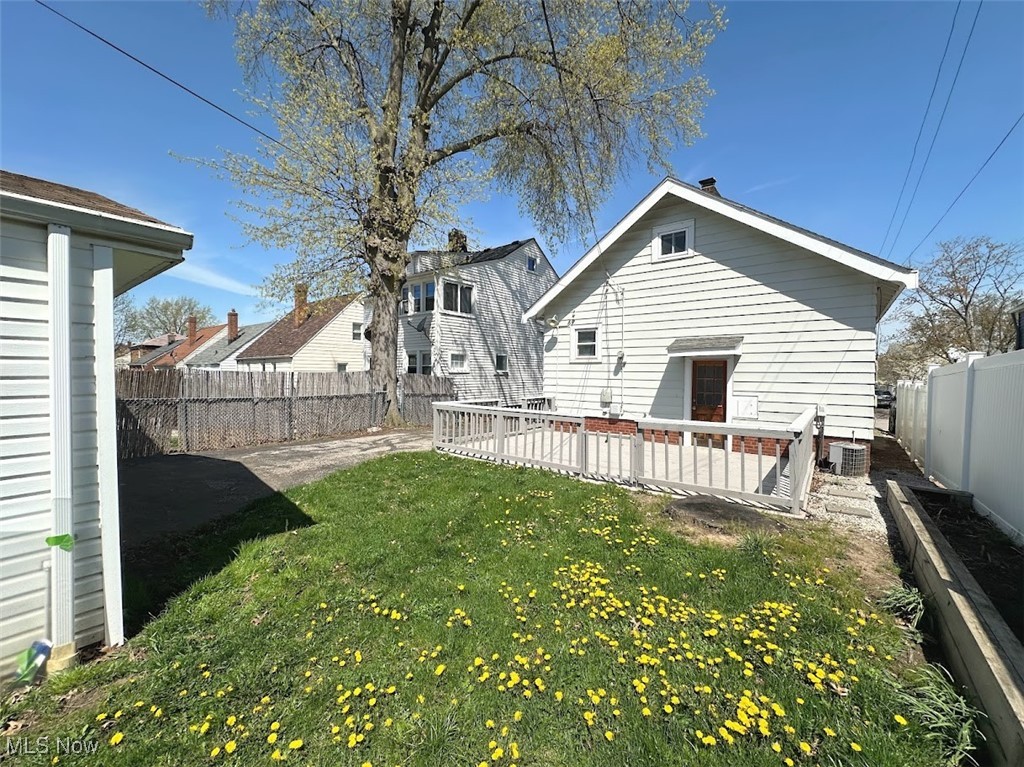 5515 Charles Avenue, Parma, Ohio image 15
