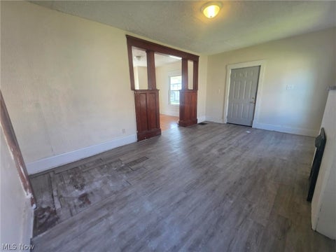 Tiny photo for 1226 Shriver Avenue NE, Canton, OH 44705 (MLS # 5240638)