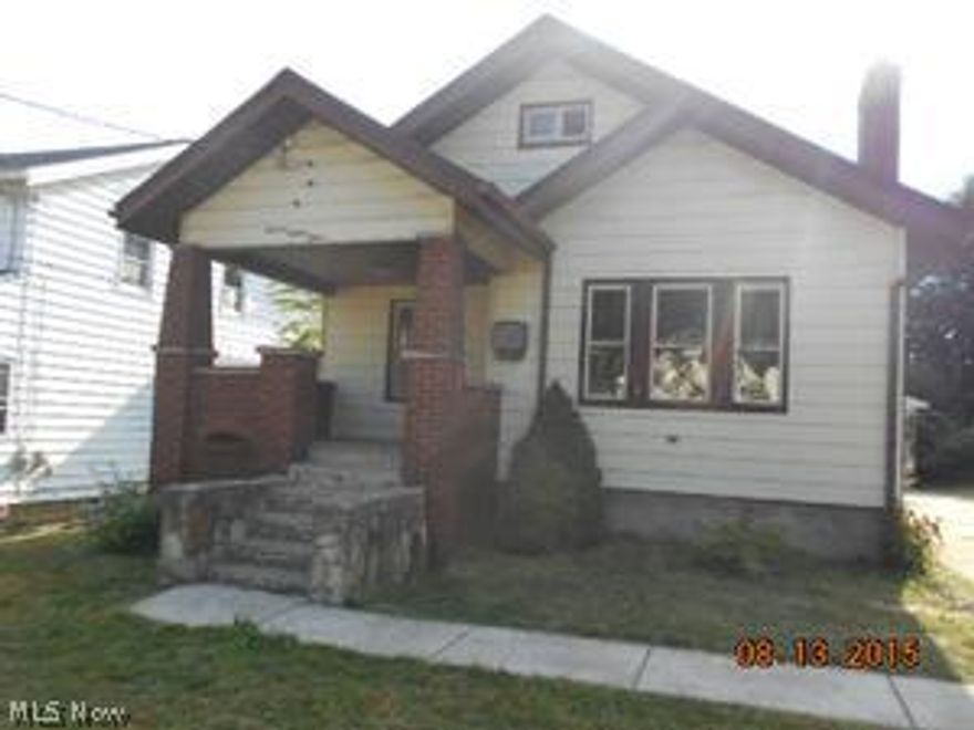 Nice 3 bedroom, 1 bath cape on quiet park like setting and centrally located.  This home has it all, nice layout, large rooms, fireplace in living room, open kitchen and full basement.  This is a fannie mae homepath property.