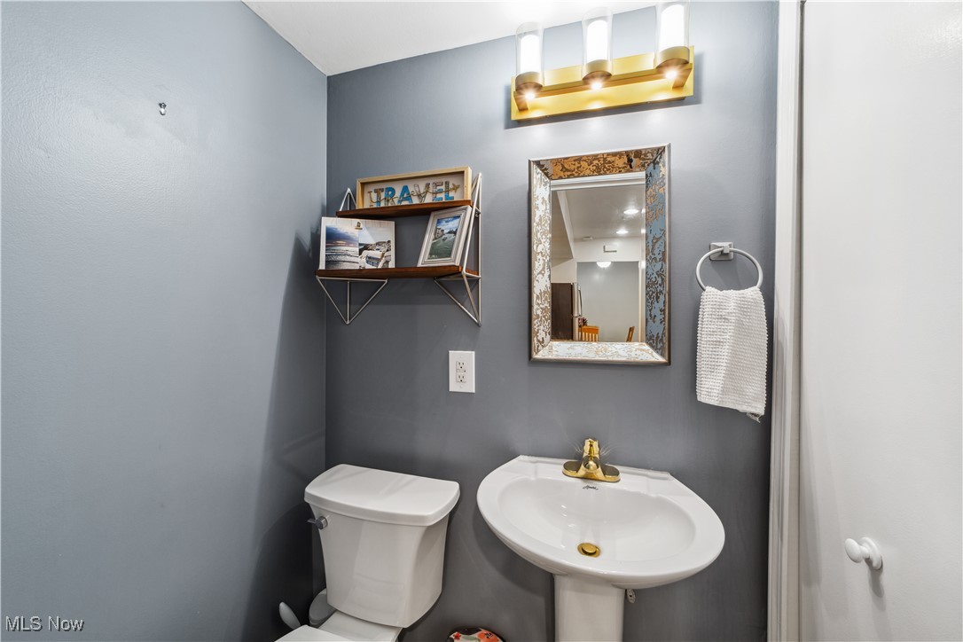 8703 Fox Rest Drive #34, Brecksville, Ohio image 12