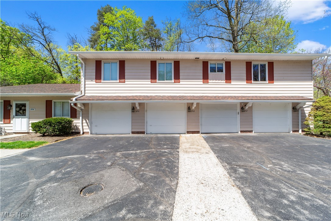 8703 Fox Rest Drive #34, Brecksville, Ohio image 24