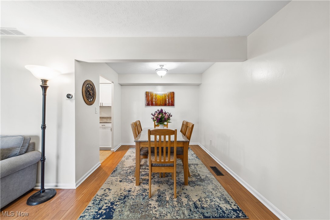8703 Fox Rest Drive #34, Brecksville, Ohio image 6