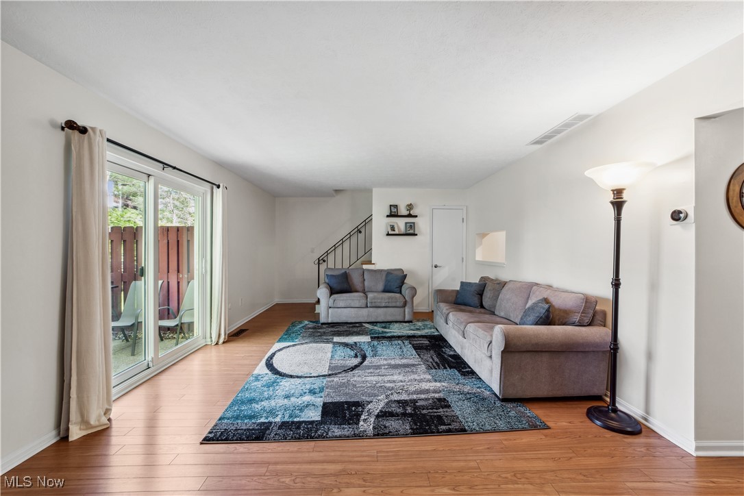 8703 Fox Rest Drive #34, Brecksville, Ohio image 3