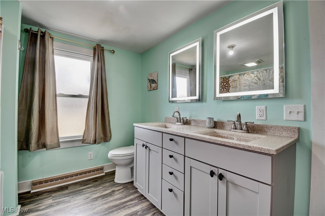 10861 Dolphin Street, Beach City, Ohio image 16