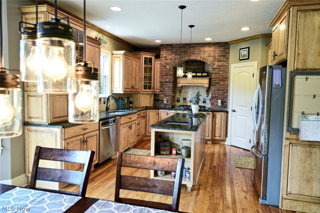 Kemppel Village R-1 - Residential