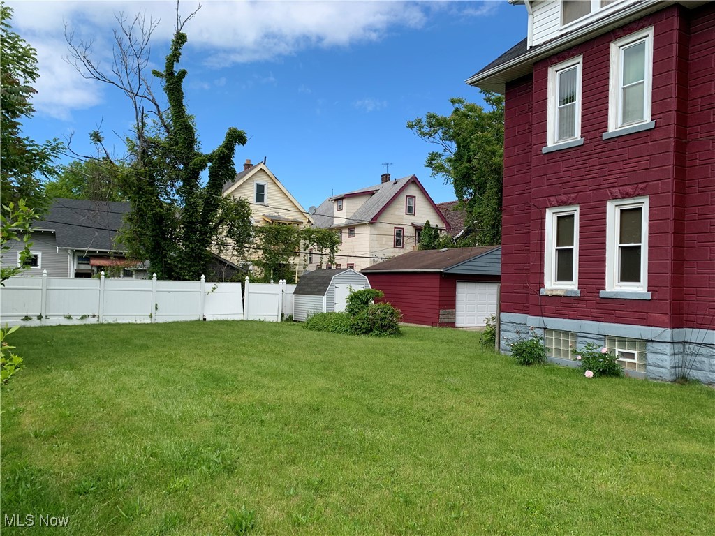 13515 Ashburton Avenue, Cleveland, Ohio image 3