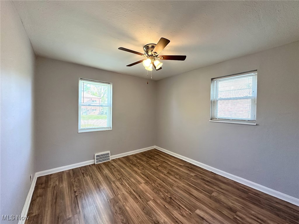 20890 Crystal Avenue, Euclid, Ohio image 8
