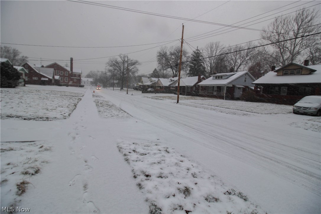 City/Youngstown - Residential