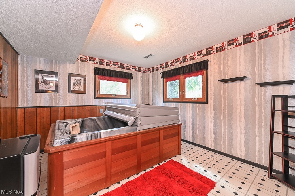 Tallmadge 01 - Residential