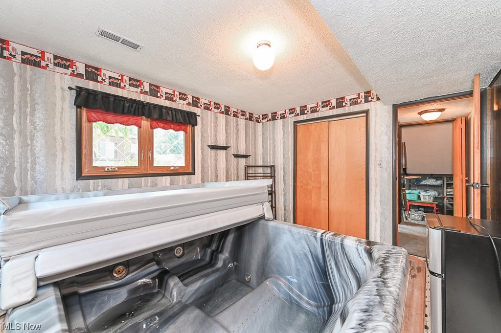 Tallmadge 01 - Residential