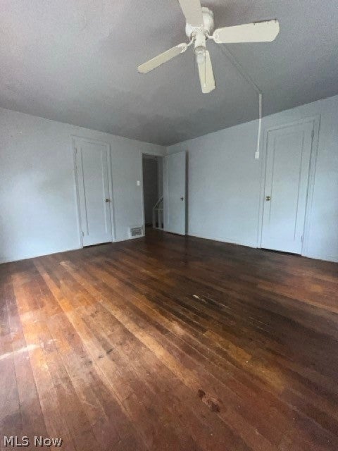 1467 E 250th Street