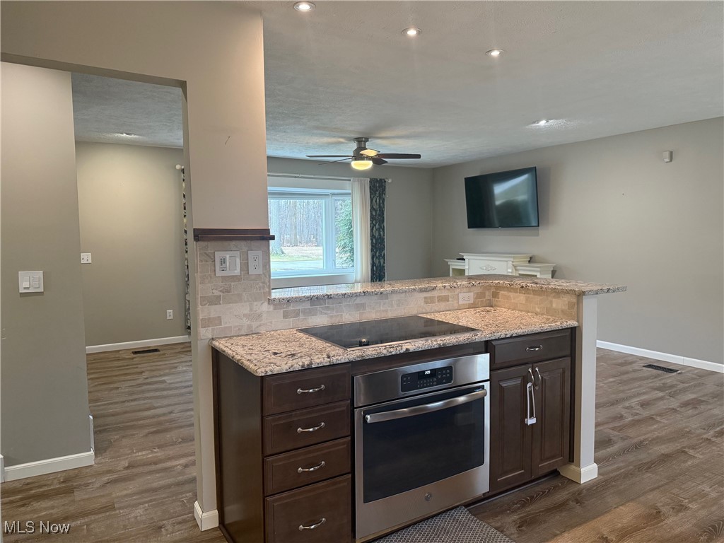 Melshore Freeway Estates - Residential