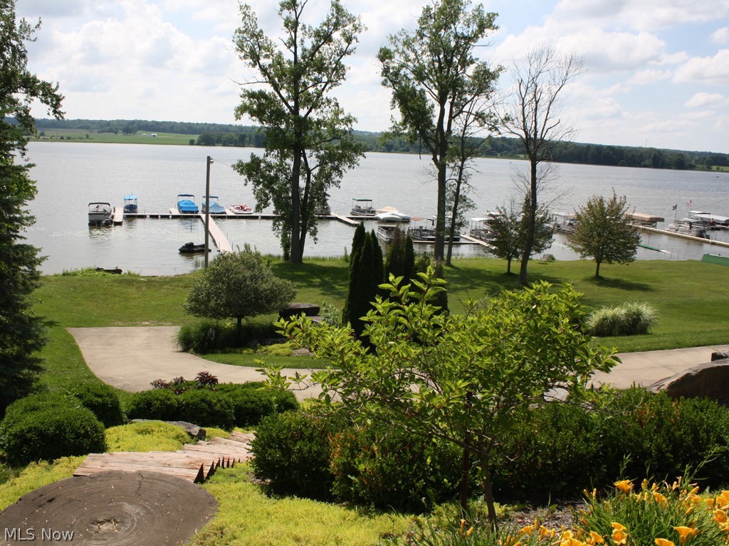 Chippewa Lake - Land