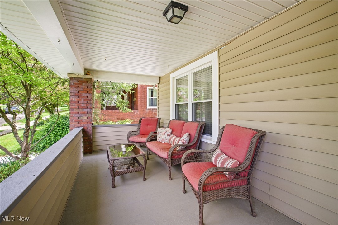 154 Crescent Drive, Akron, Ohio image 2