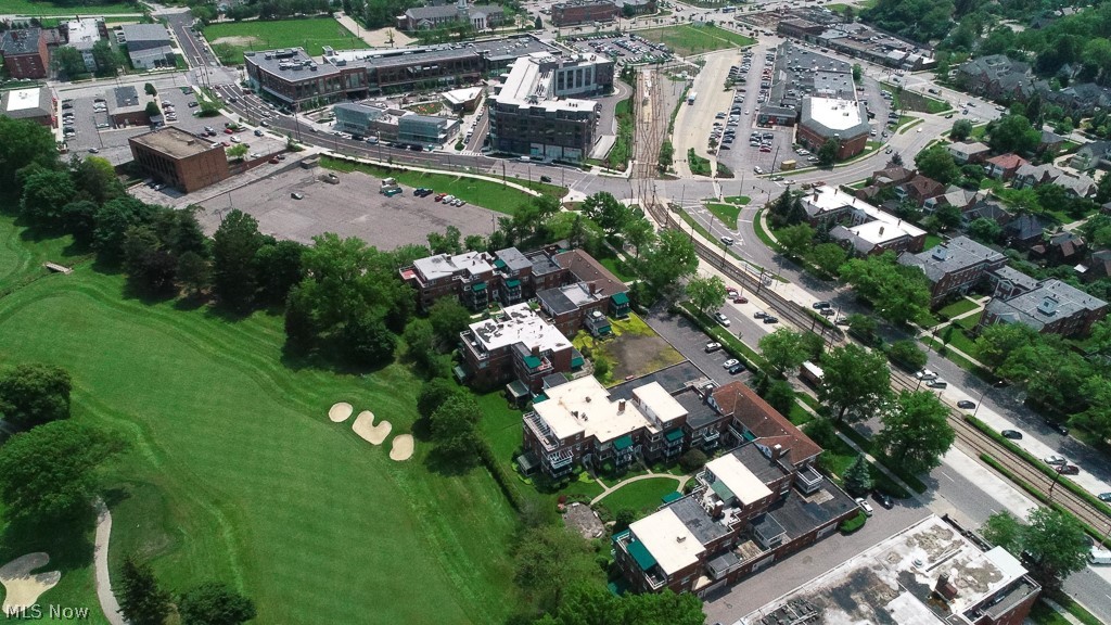 Shaker Villas - Residential