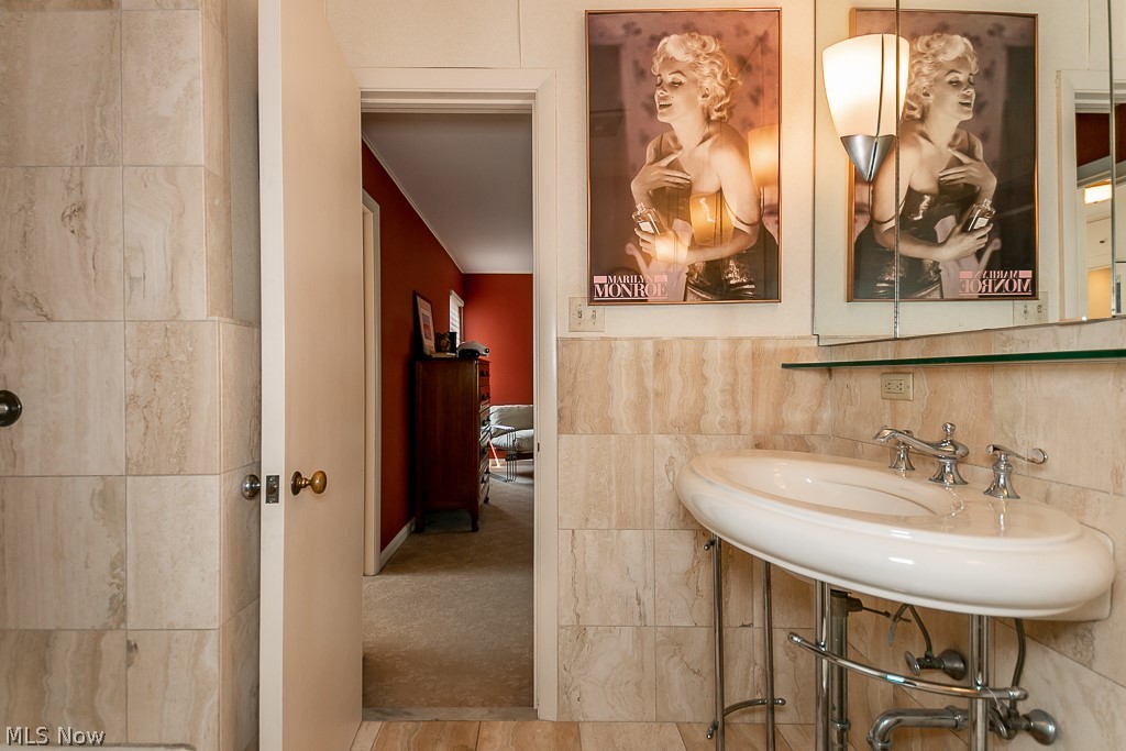 Shaker Villas - Residential