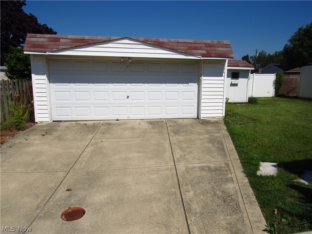 Carl Milstein 01 - Residential