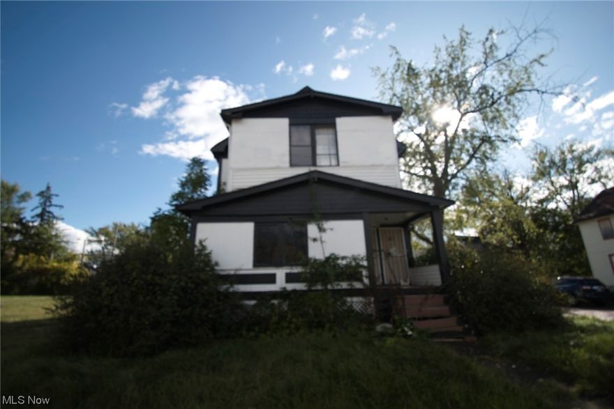 Investor's Special! Renovating this duplex can lead to significant potential returns, whether you plan to rent both units, live in one and rent the other, or sell the property after the transformation is complete. This property is a total renovation project and will require significant time and resources to reach its full potential. Investors with a strong renovation plan and experience are ideal candidates. Please note that the property is being sold as-is. All potential buyers are advised to conduct their own due diligence regarding property conditions, permits, and renovation requirements. Don't let this one slip away! Schedule your private showing today! The seller is looking for offers without any contingencies except for a clear title. View the property, assess the condition and scope of work, and send clean offers. No seller financing. No wholesalers. Offers with assignment clauses will be rejected.