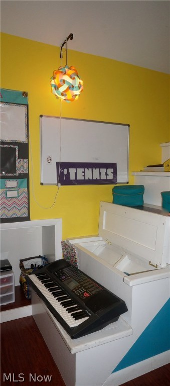 Cuyahoga Manor - Residential