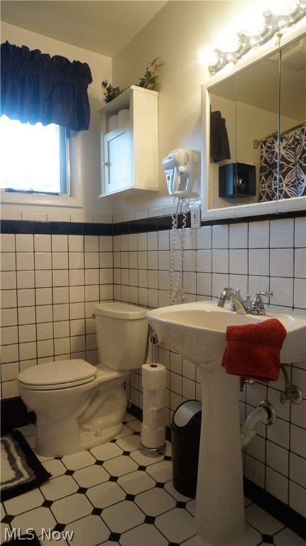 Cuyahoga Manor - Residential