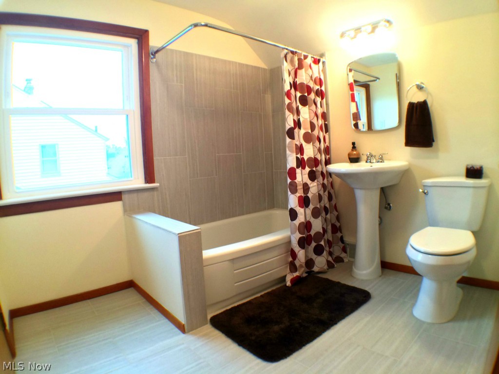 Ridgwood 08 - Residential