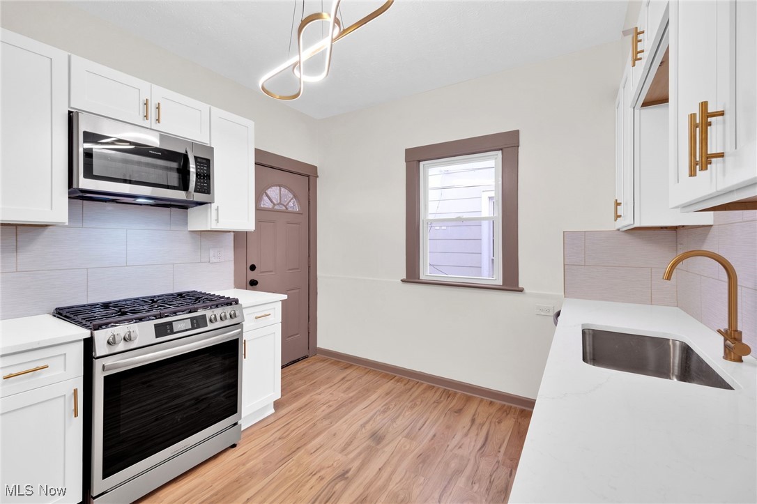 Curtis Ambler & Pixleys - Residential