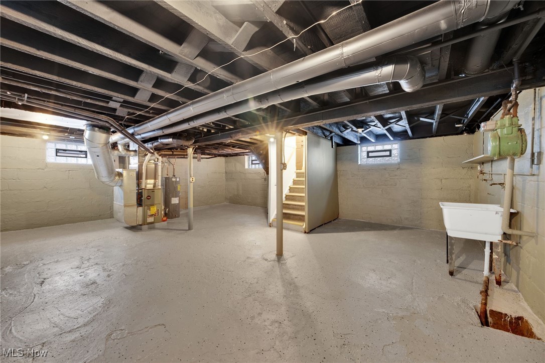 Curtis Ambler & Pixleys - Residential