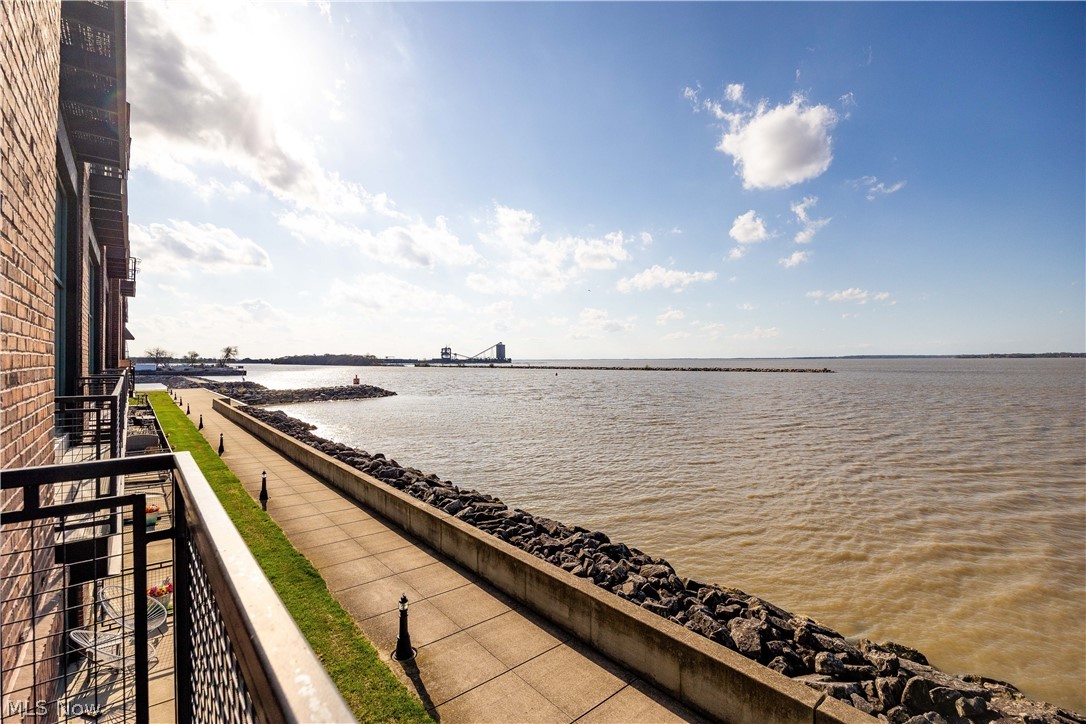 Chesapeake Lofts Condo - Residential