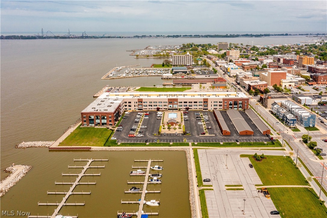 Chesapeake Lofts Condo - Residential