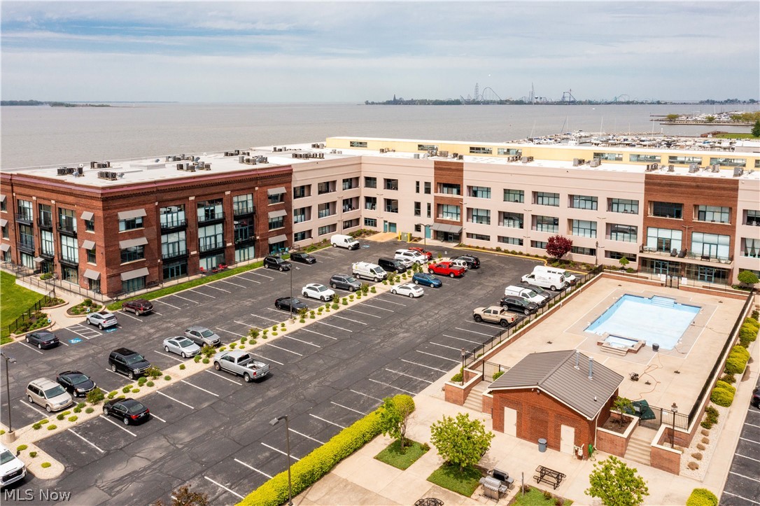 Chesapeake Lofts Condo - Residential
