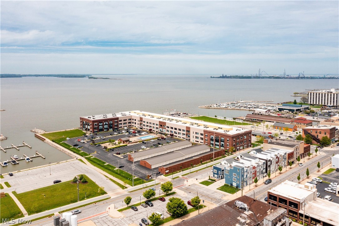 Chesapeake Lofts Condo - Residential