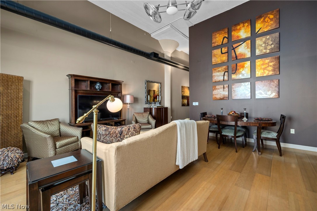 Chesapeake Lofts Condo - Residential