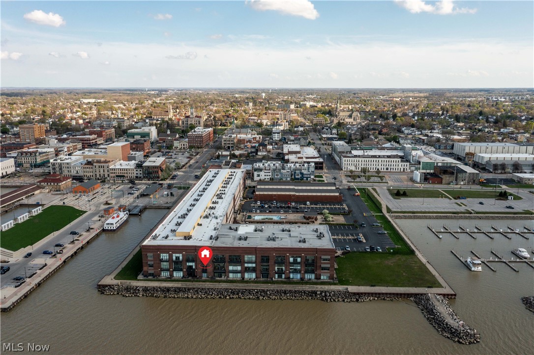 Chesapeake Lofts Condo - Residential