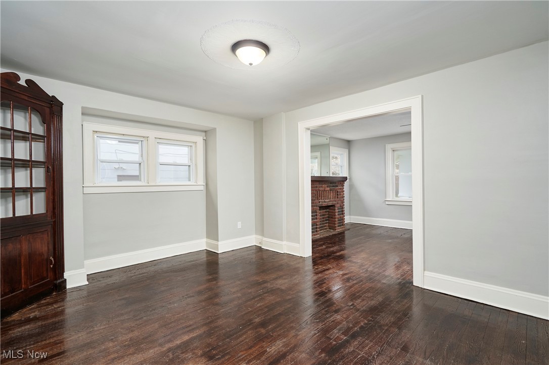 Akron, Ohio 44306, United States, 4 Bedrooms Bedrooms, ,2 BathroomsBathrooms,Residential,Contingent,107551