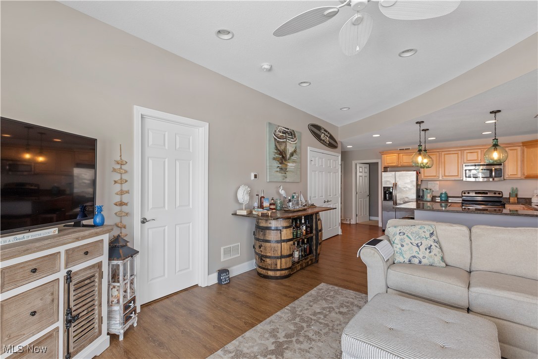 Beach Towne Condo - Residential