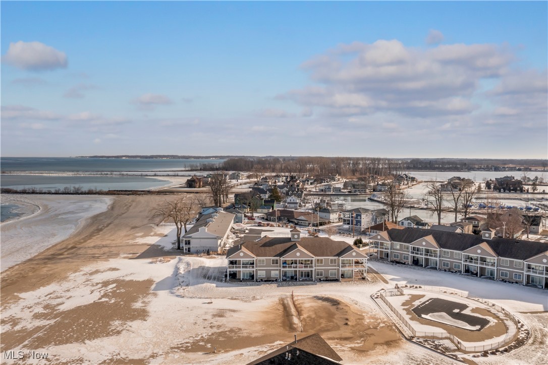 Beach Towne Condo - Residential