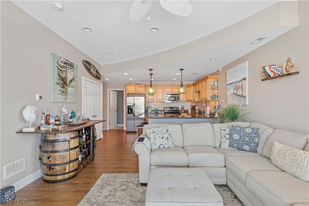 Beach Towne Condo - Residential