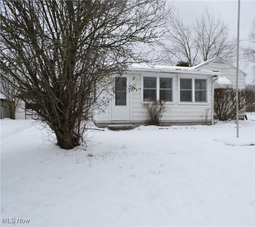 8153 Lindberg Street, Masury, Ohio image 2