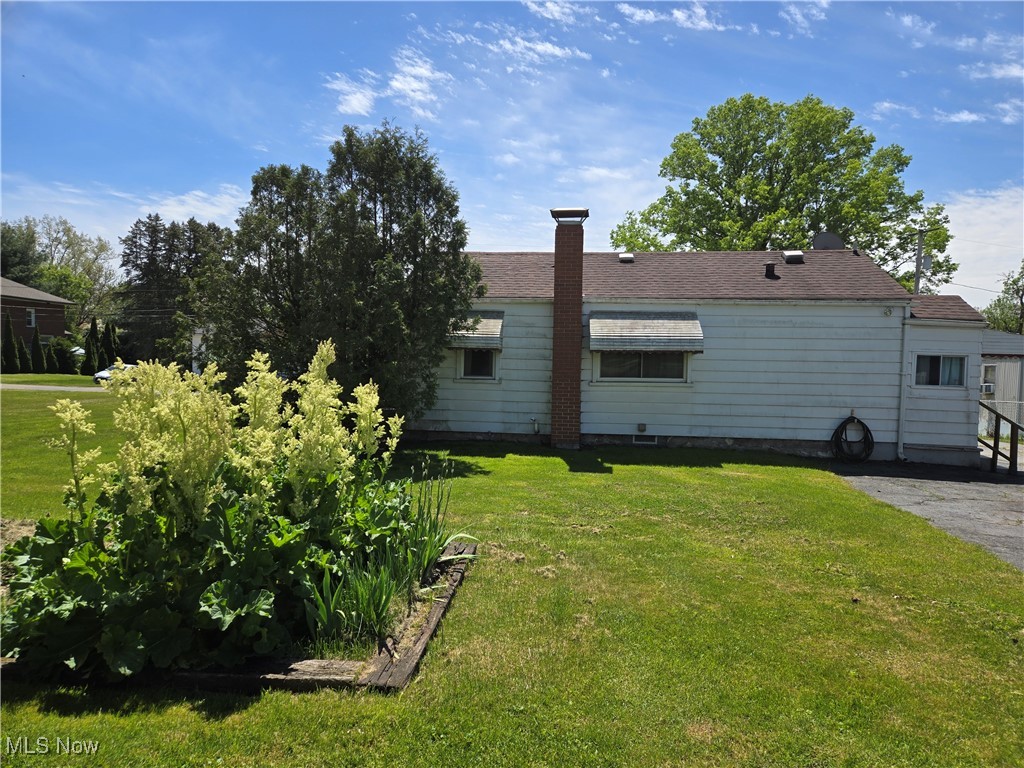 8153 Lindberg Street, Masury, Ohio image 5