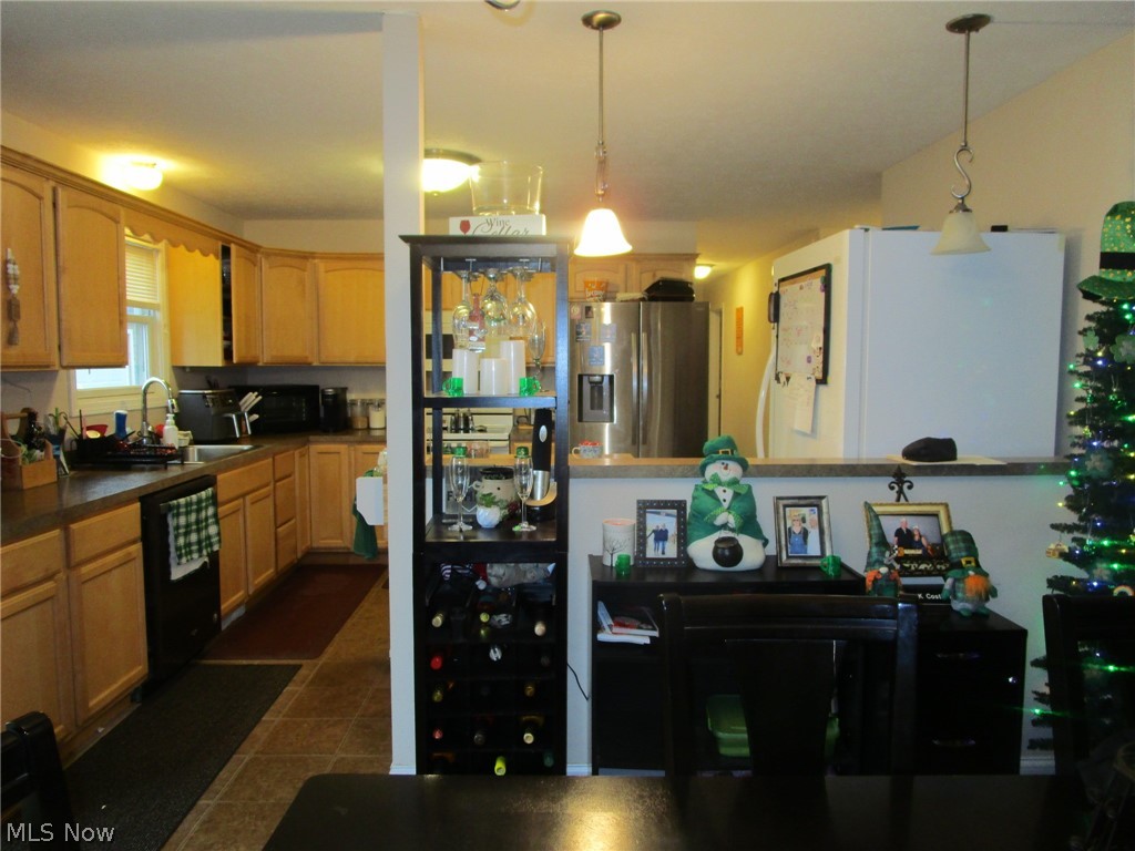 Roaming Shores - Residential