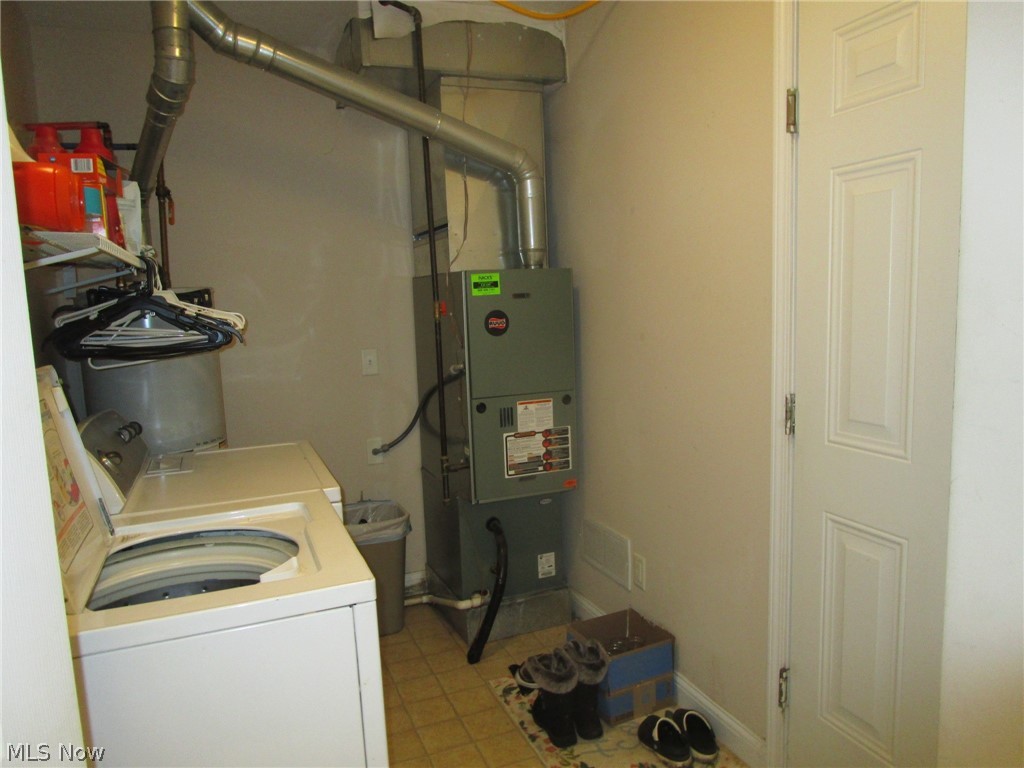 Roaming Shores - Residential