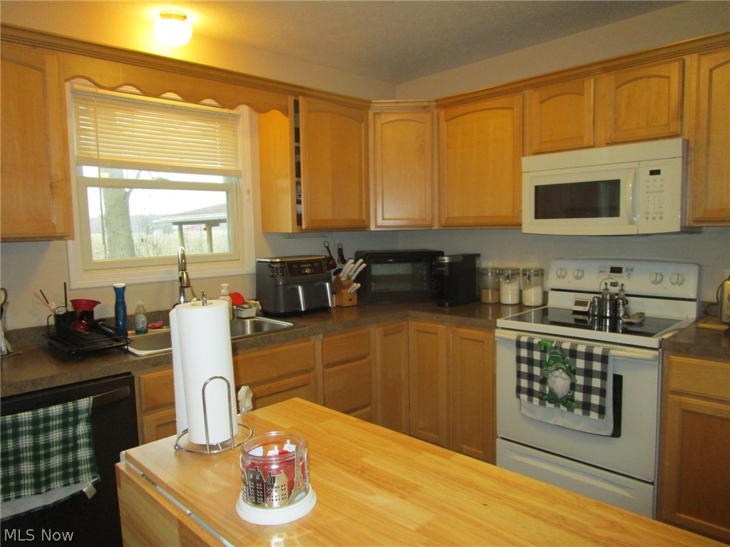 Roaming Shores - Residential