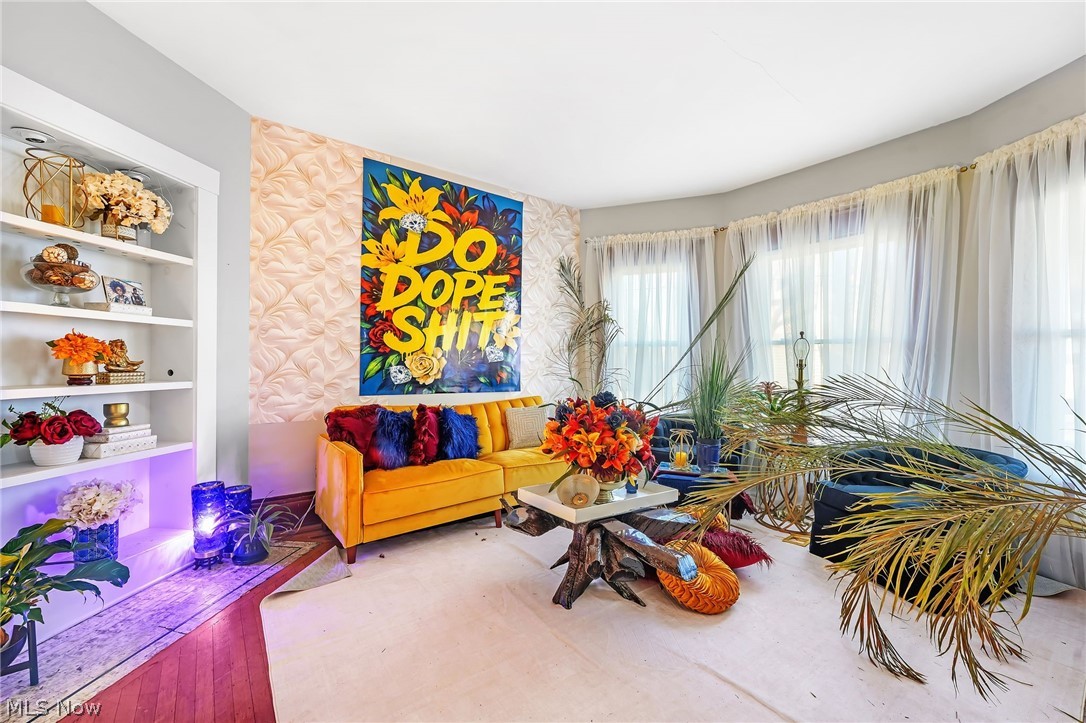 Curtiss - Residential Income