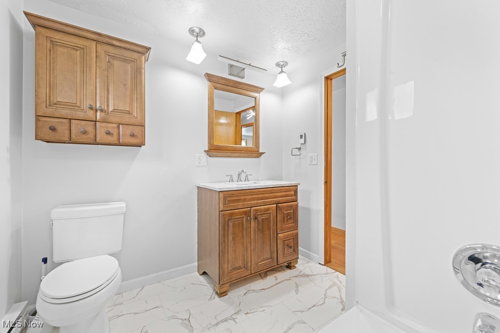 4696 Hurless Drive, Canton, Ohio image 17