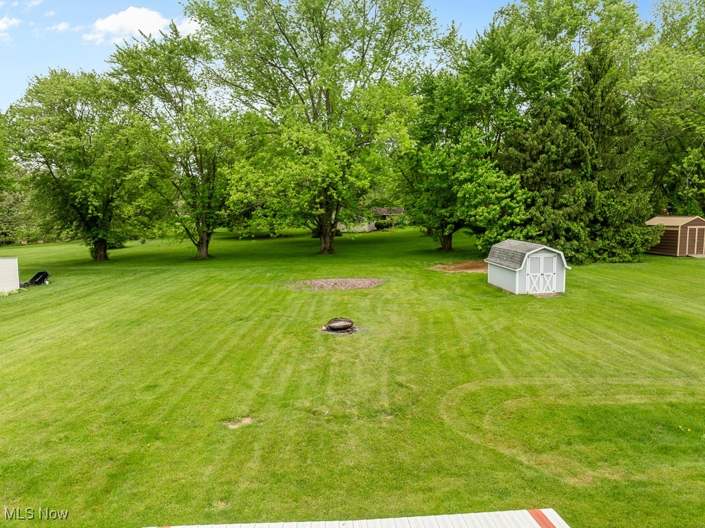 4696 Hurless Drive, Canton, Ohio image 34
