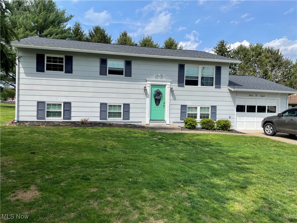 108 Mound Drive, Marietta, Ohio image 1