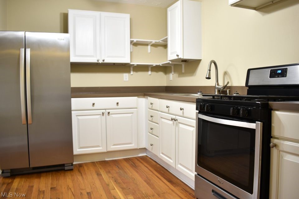 S S Stones - Residential Lease