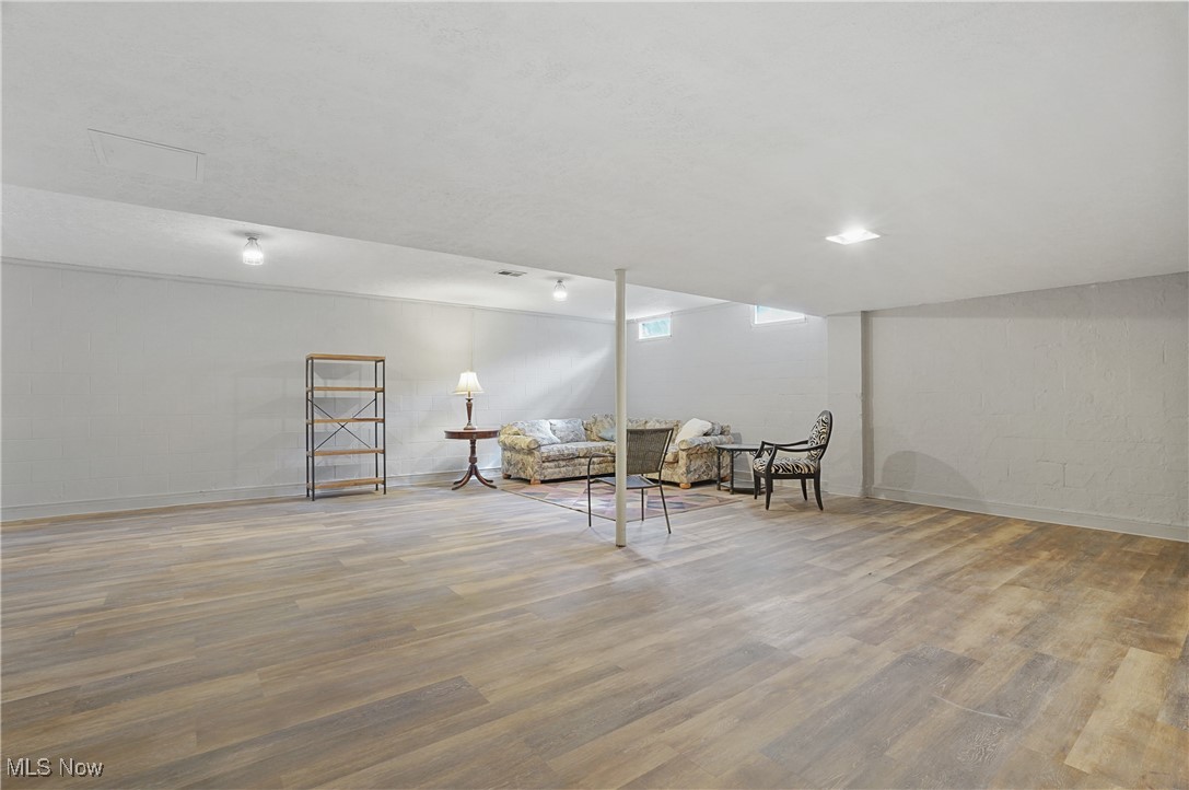 Crown Colony - Residential